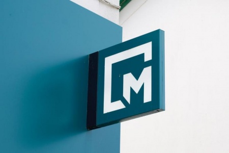 Les secrets d'une installation d'enseignes impactante &agrave; P&eacute;rigny